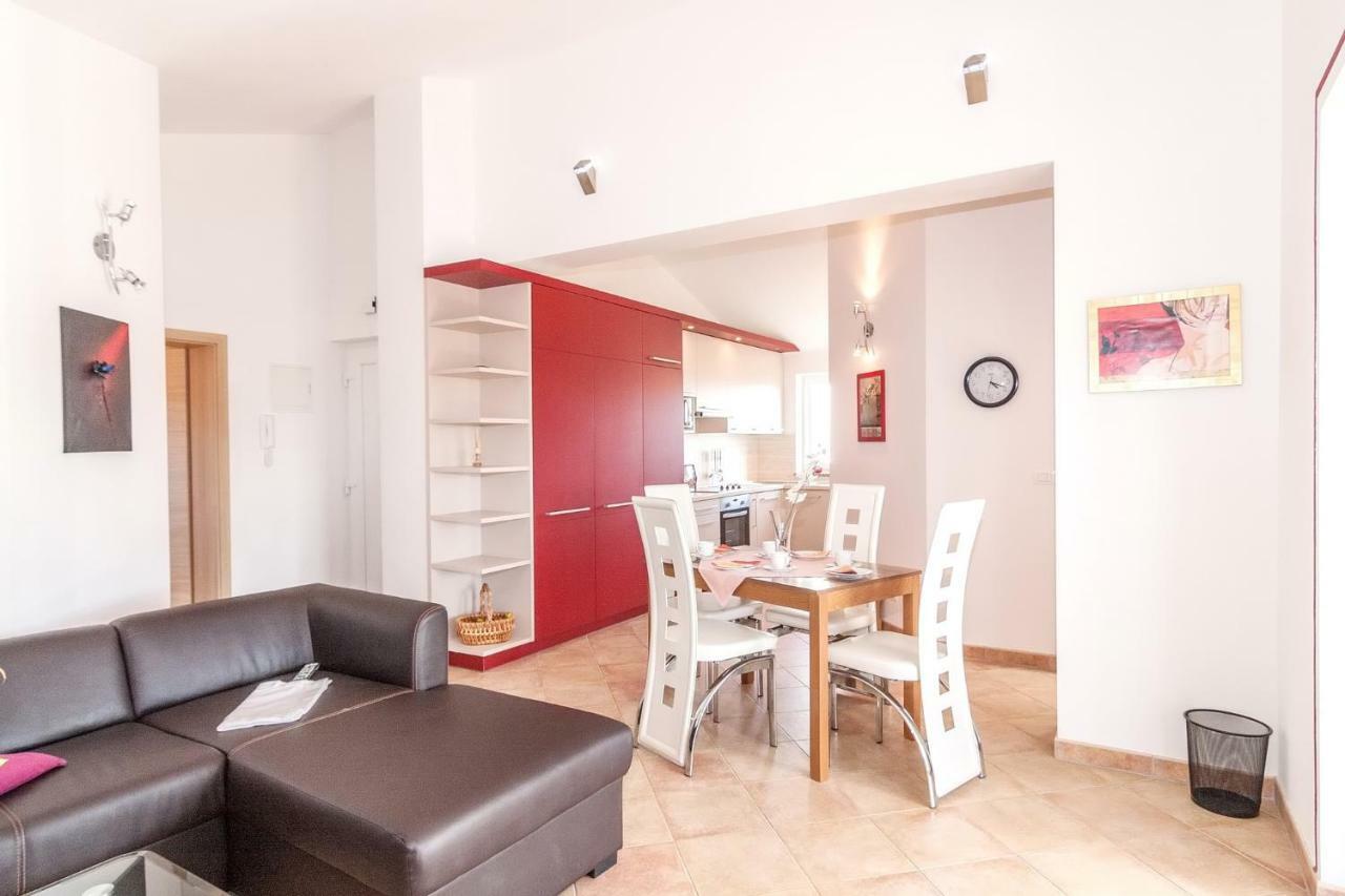 Villa Symphonie Porec Ngoại thất bức ảnh