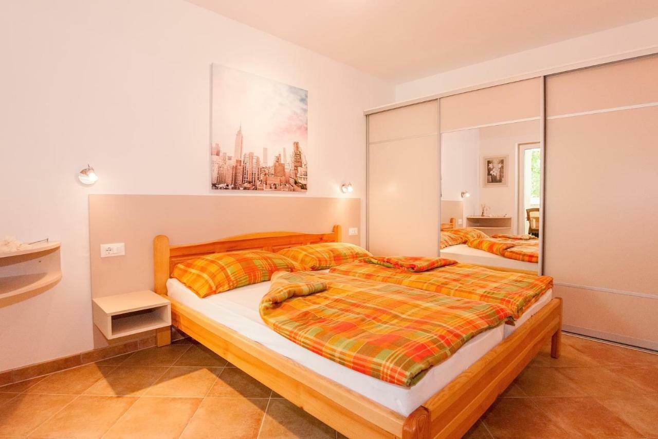 Villa Symphonie Porec Ngoại thất bức ảnh