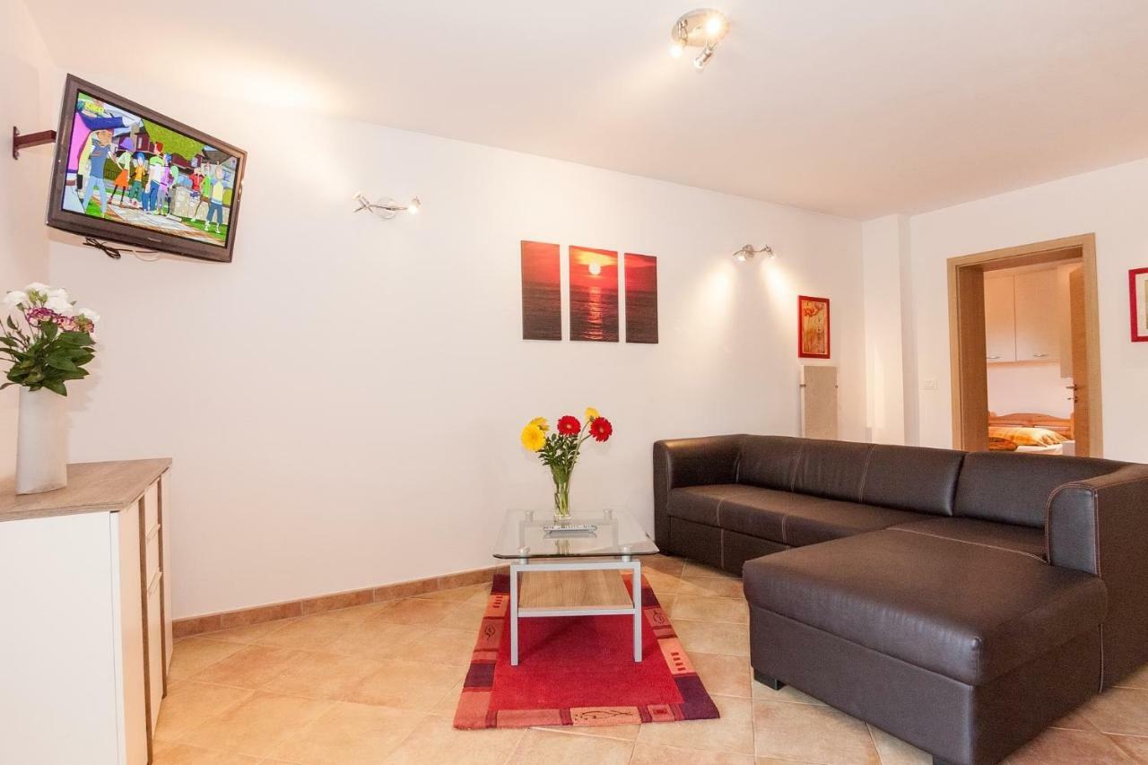 Villa Symphonie Porec Ngoại thất bức ảnh